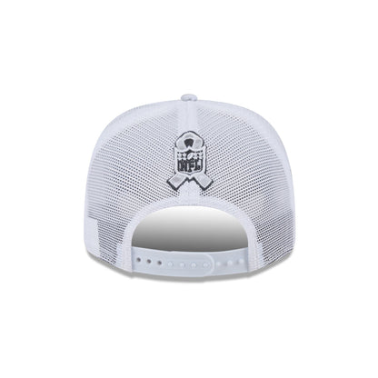 Kansas City Chiefs 2024 Salute to Service 9SEVENTY Trucker Hat